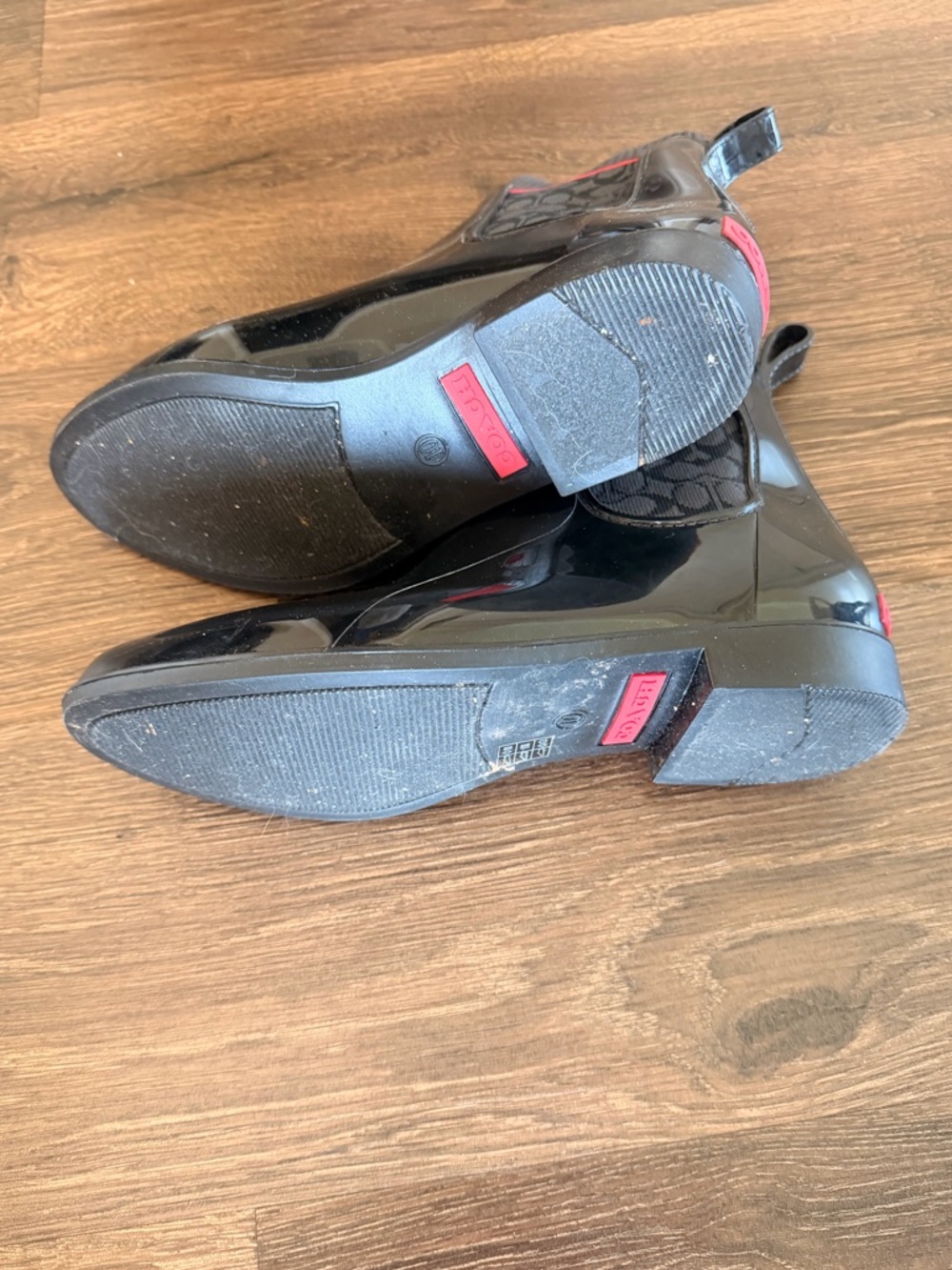 Coach Black Glossy Chelsea Rain Boot with Red Accent Sz 10 - Picture 6 of 7